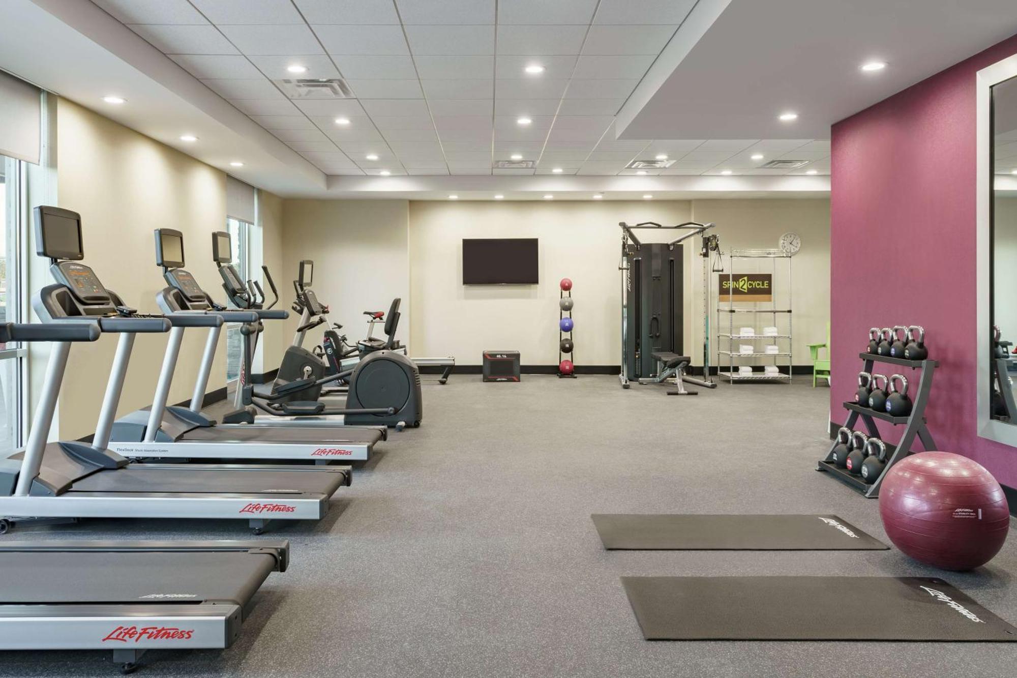 Home2 Suites By Hilton Norfolk Airport Εξωτερικό φωτογραφία